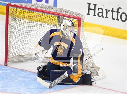Thumbnail 3 in East Haven vs. Cheshire (CIAC DII Final) photogallery.