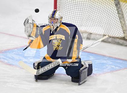 Thumbnail 3 in East Haven vs. Cheshire (CIAC DII Final) photogallery.