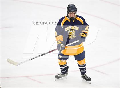 Thumbnail 3 in East Haven vs. Cheshire (CIAC DII Final) photogallery.