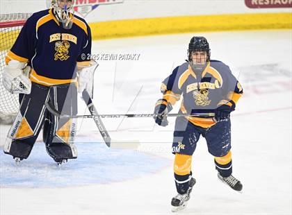 Thumbnail 3 in East Haven vs. Cheshire (CIAC DII Final) photogallery.