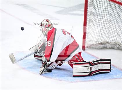 Thumbnail 2 in East Haven vs. Cheshire (CIAC DII Final) photogallery.