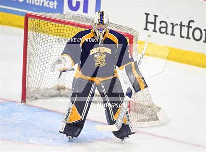Thumbnail 2 in East Haven vs. Cheshire (CIAC DII Final) photogallery.