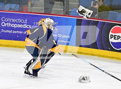 Thumbnail 3 in East Haven vs. Cheshire (CIAC DII Final) photogallery.