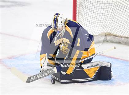Thumbnail 1 in East Haven vs. Cheshire (CIAC DII Final) photogallery.