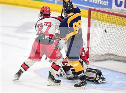 Thumbnail 3 in East Haven vs. Cheshire (CIAC DII Final) photogallery.