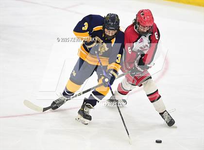 Thumbnail 2 in East Haven vs. Cheshire (CIAC DII Final) photogallery.