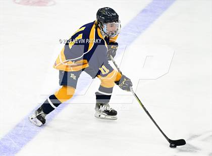 Thumbnail 1 in East Haven vs. Cheshire (CIAC DII Final) photogallery.