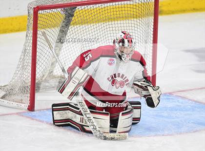 Thumbnail 1 in East Haven vs. Cheshire (CIAC DII Final) photogallery.