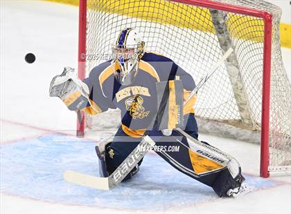 Thumbnail 3 in East Haven vs. Cheshire (CIAC DII Final) photogallery.