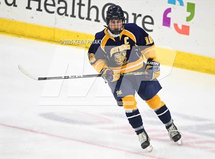 Thumbnail 1 in East Haven vs. Cheshire (CIAC DII Final) photogallery.