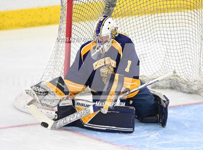 Thumbnail 2 in East Haven vs. Cheshire (CIAC DII Final) photogallery.