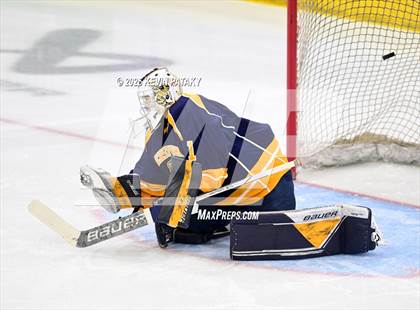 Thumbnail 3 in East Haven vs. Cheshire (CIAC DII Final) photogallery.