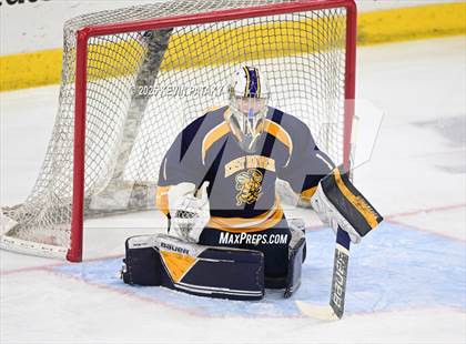 Thumbnail 1 in East Haven vs. Cheshire (CIAC DII Final) photogallery.