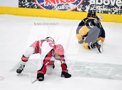Thumbnail 1 in East Haven vs. Cheshire (CIAC DII Final) photogallery.
