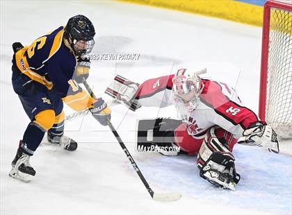 Thumbnail 1 in East Haven vs. Cheshire (CIAC DII Final) photogallery.