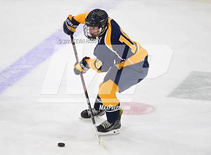Thumbnail 2 in East Haven vs. Cheshire (CIAC DII Final) photogallery.