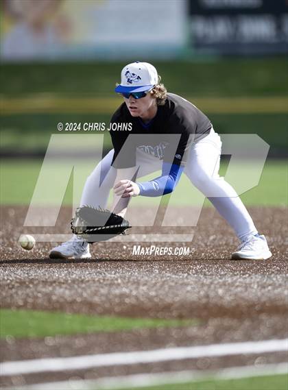 Thumbnail 3 in Greenville vs Farina South Central (GCS) photogallery.