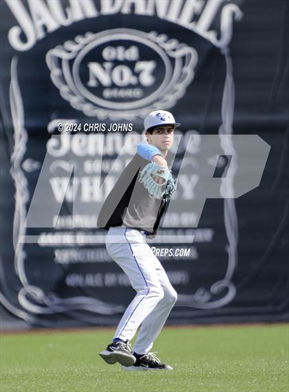 Thumbnail 2 in Greenville vs Farina South Central (GCS) photogallery.