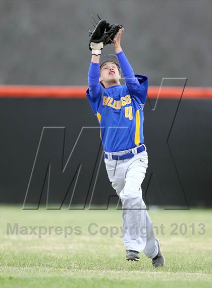 Thumbnail 2 in Brownsboro vs Chapel Hill (Kemp Tournament) photogallery.