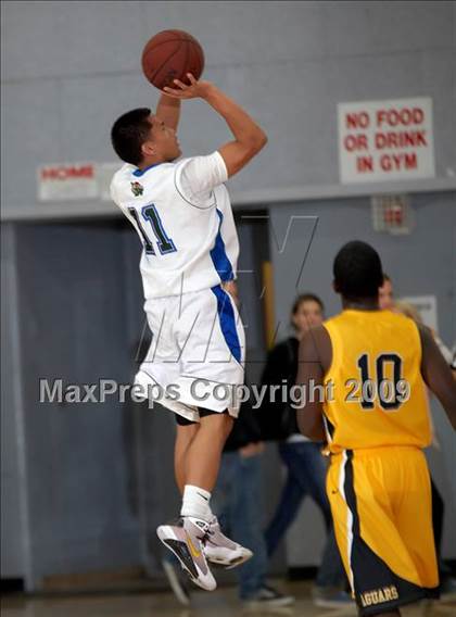 Thumbnail 1 in Bethel vs Sacred Heart Cathedral (Cordova Tournament) photogallery.
