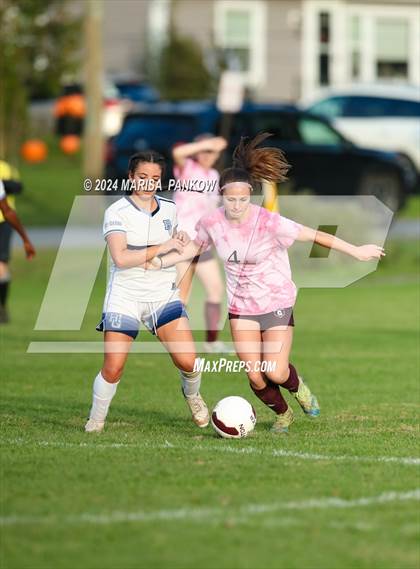 Thumbnail 1 in Bishop Grimes vs Clinton photogallery.