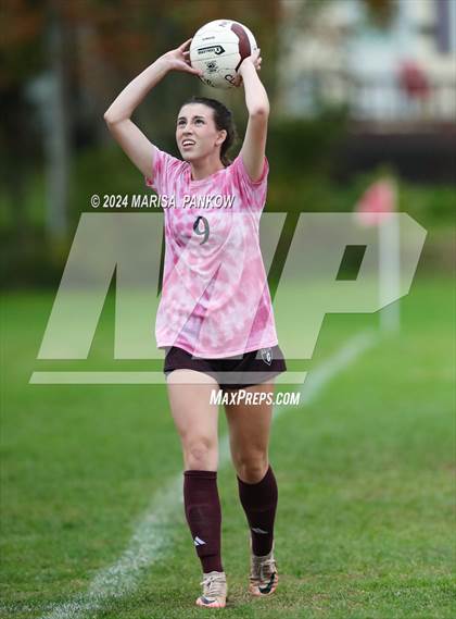 Thumbnail 3 in Bishop Grimes vs Clinton photogallery.