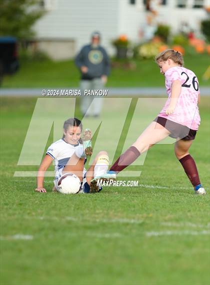 Thumbnail 3 in Bishop Grimes vs Clinton photogallery.