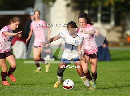 Thumbnail 3 in Bishop Grimes vs Clinton photogallery.
