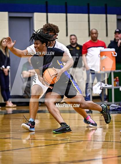 Thumbnail 3 in Hopewell @ Skyline (VHSL Class 3 State Quarterfinal) photogallery.