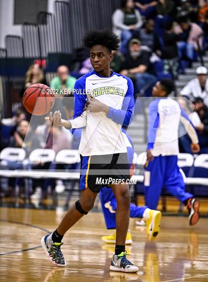 Thumbnail 1 in Hopewell @ Skyline (VHSL Class 3 State Quarterfinal) photogallery.