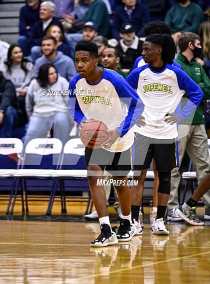 Thumbnail 3 in Hopewell @ Skyline (VHSL Class 3 State Quarterfinal) photogallery.