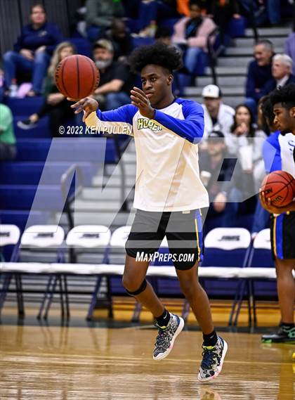 Thumbnail 1 in Hopewell @ Skyline (VHSL Class 3 State Quarterfinal) photogallery.