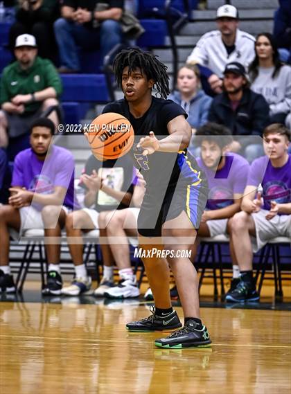 Thumbnail 2 in Hopewell @ Skyline (VHSL Class 3 State Quarterfinal) photogallery.