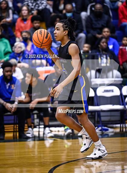 Thumbnail 1 in Hopewell @ Skyline (VHSL Class 3 State Quarterfinal) photogallery.
