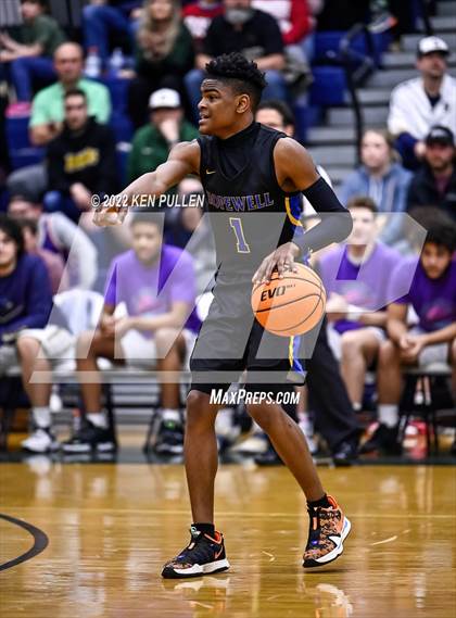 Thumbnail 2 in Hopewell @ Skyline (VHSL Class 3 State Quarterfinal) photogallery.