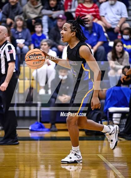 Thumbnail 1 in Hopewell @ Skyline (VHSL Class 3 State Quarterfinal) photogallery.
