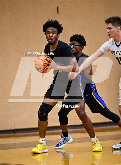 Thumbnail 2 in Hopewell @ Skyline (VHSL Class 3 State Quarterfinal) photogallery.