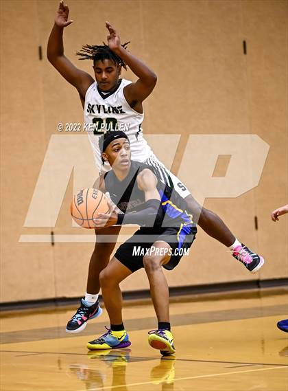 Thumbnail 2 in Hopewell @ Skyline (VHSL Class 3 State Quarterfinal) photogallery.