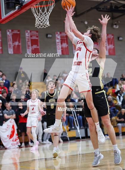 Thumbnail 3 in Monarch @ Regis Jesuit photogallery.