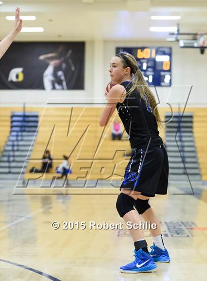 Thumbnail 1 in El Dorado @ Oak Ridge (Trojan Toss-Up) photogallery.