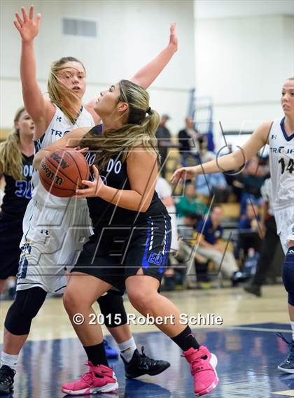 Thumbnail 1 in El Dorado @ Oak Ridge (Trojan Toss-Up) photogallery.