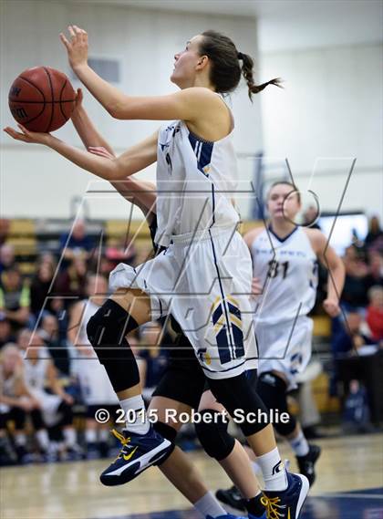 Thumbnail 2 in El Dorado @ Oak Ridge (Trojan Toss-Up) photogallery.
