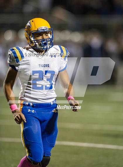 Thumbnail 1 in Marana @ Cienega photogallery.