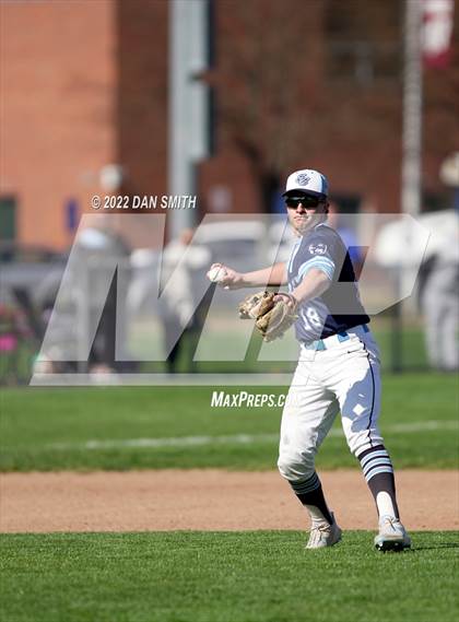 Thumbnail 3 in East Catholic @ Windsor photogallery.