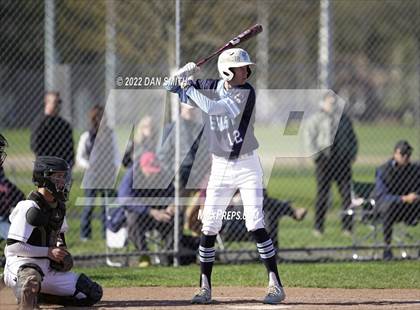 Thumbnail 3 in East Catholic @ Windsor photogallery.