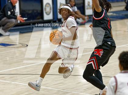 Thumbnail 2 in Hillgrove vs. Alexander (Tournament of Champions Showcase) photogallery.