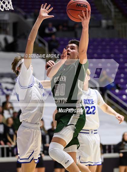 Thumbnail 3 in Green Canyon vs. Dixie (UHSAA 4A Quarterfinal) photogallery.