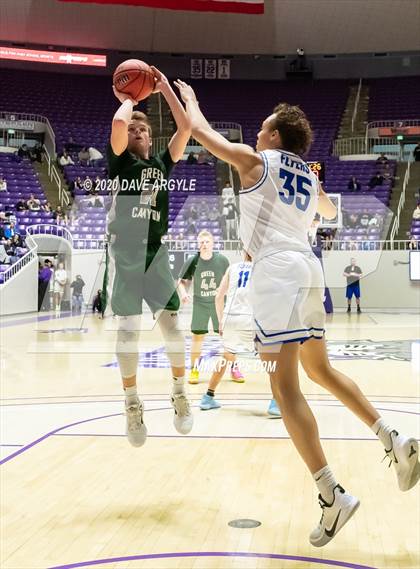 Thumbnail 2 in Green Canyon vs. Dixie (UHSAA 4A Quarterfinal) photogallery.