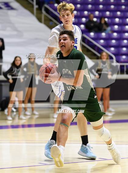 Thumbnail 3 in Green Canyon vs. Dixie (UHSAA 4A Quarterfinal) photogallery.