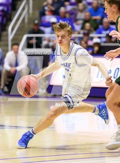 Thumbnail 3 in Green Canyon vs. Dixie (UHSAA 4A Quarterfinal) photogallery.